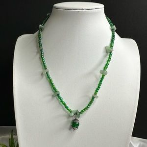 Vintage NTL Green Glass Seed Beads & Aventurine Chip Necklace